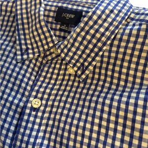J Crew Size Medium Blue White Gingham Long sleeve Button Down Shirt